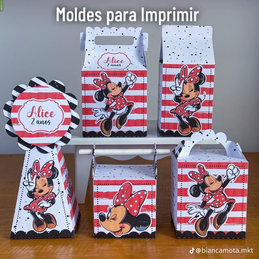 Kit de moldes Minnie vermelha para festa infantil